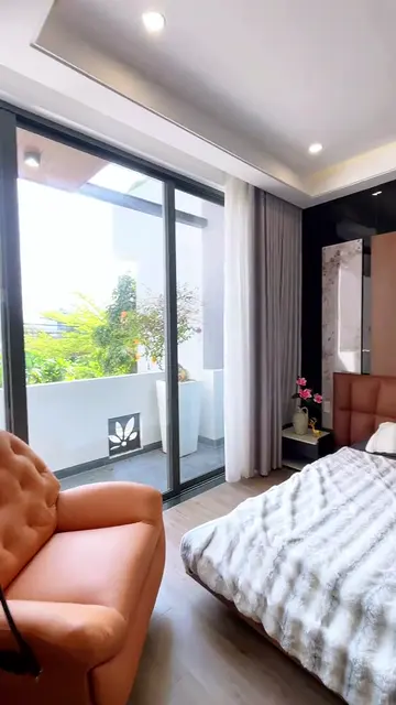 Nhà phố khung kính lam gỗ — 5