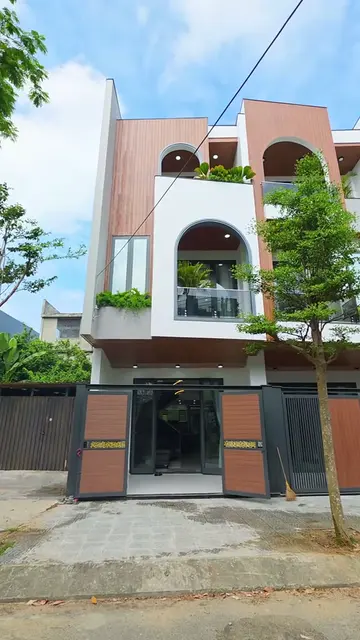 Nhà phố mái vòm 3 tầng — 1