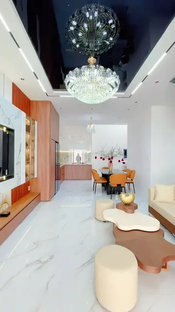 Nhà phố trắng ban công bo cong — 2