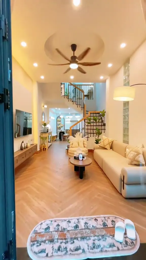 Nội thất cầu thang gỗ ấm áp