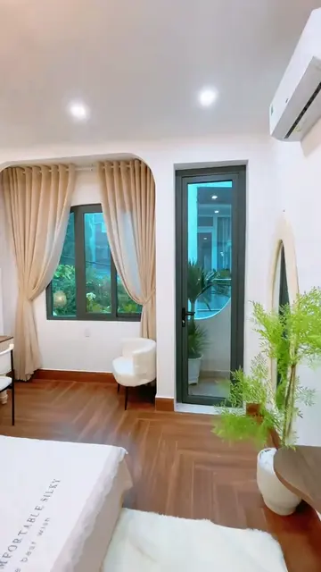 Nội thất cầu thang gỗ ấm áp — 5