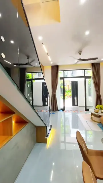 Nội thất gỗ ấm & đèn hắt — 4